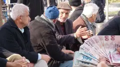 Adana'da Emekli Promosyonunda Rekor: QNB 31.000 TL, Yapı Kredi 30.000 TL Teklif Ediyor! - Adana Haber